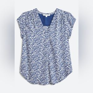 Monday Fun Lillian V Neck Blouse